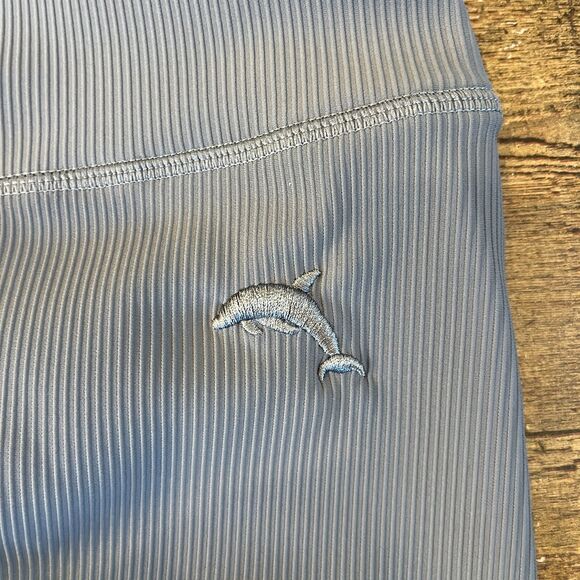 Dolphfit Grey Ribbed Shorts Medium Bike Short Scrunch Active Athletic Workout - Picture 5 of 5